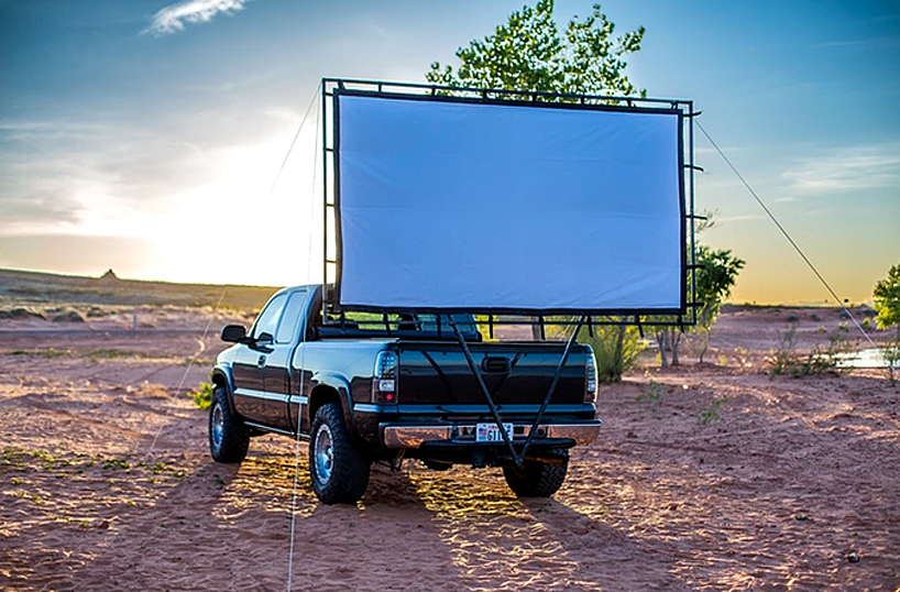 automobile，slide projector，film，originality，