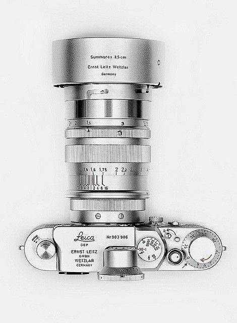 Leica，Metallic texture，industrial design，Design details，