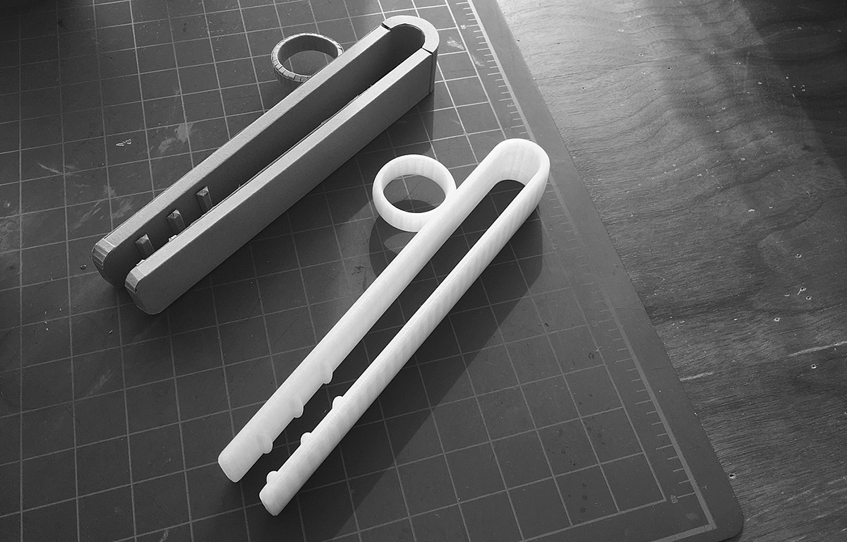 Creative kitchen utensils，Crocodile pliers，Convenient and practical，Child use，