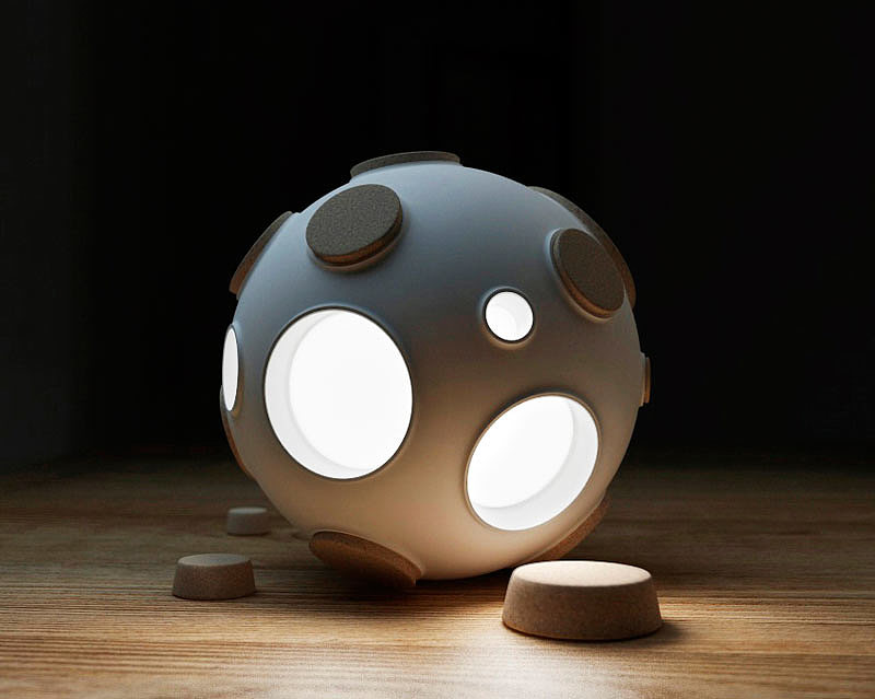 moonscape，Creative desk lamp，armstrong，Moon pit lamp，