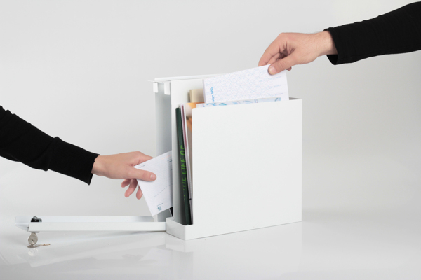 Lock band，folder，to work in an office，file，