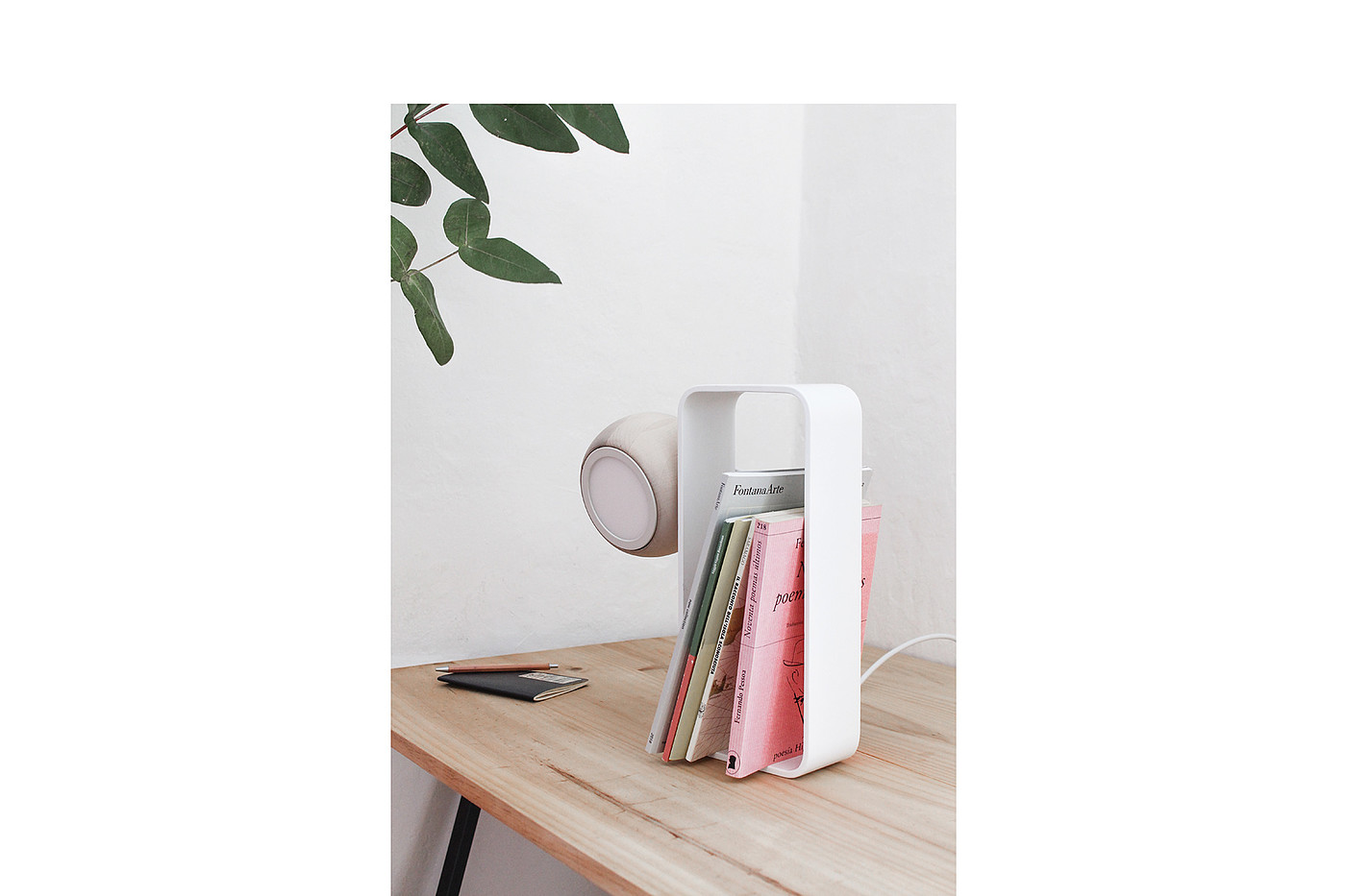 Junts，lighting，Wooden round lamp，