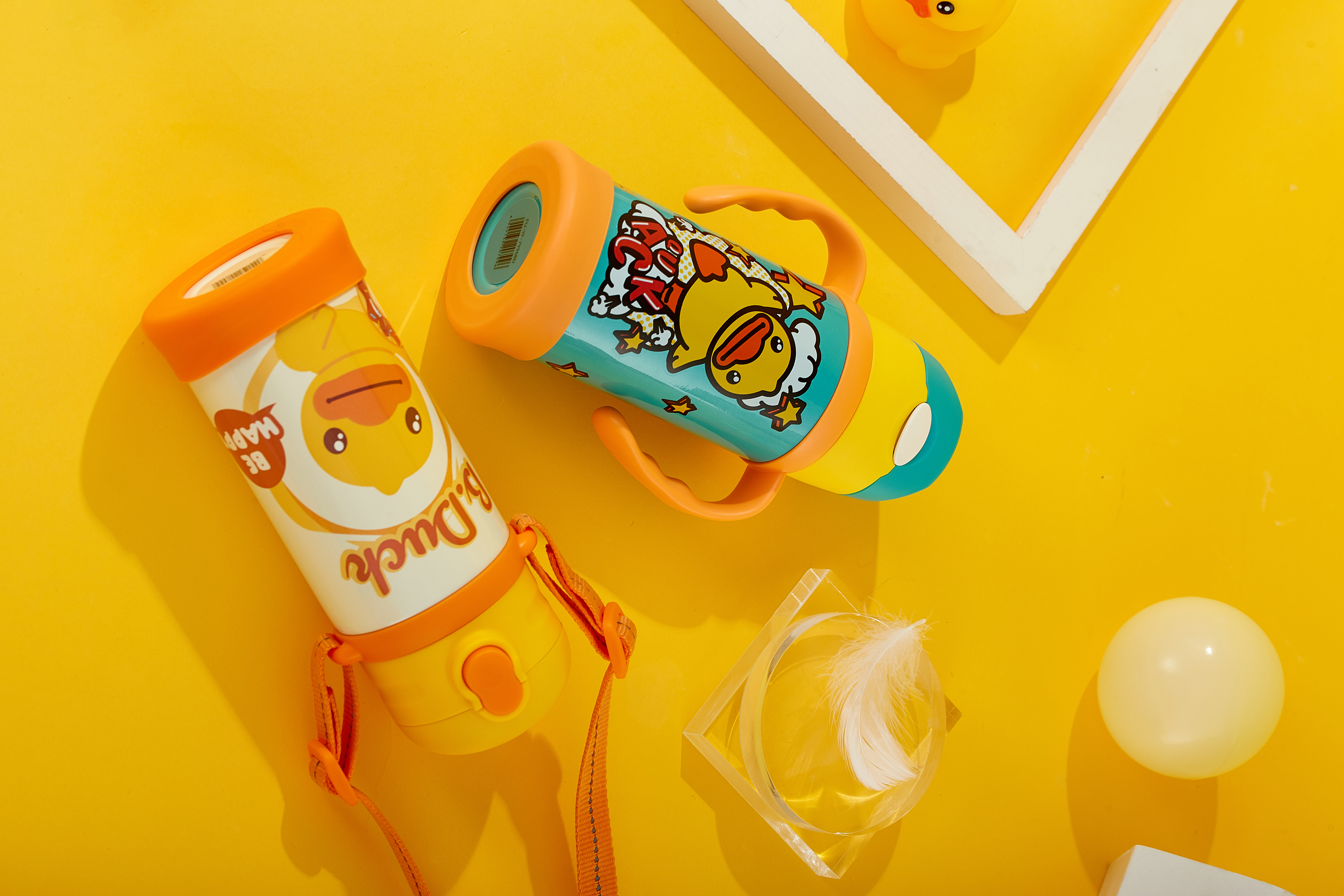 Children's straw thermos cup，