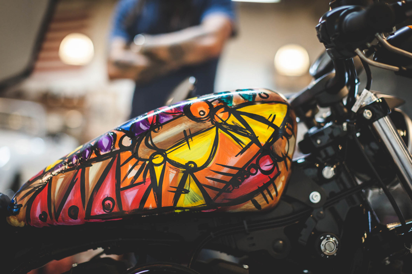 tattoo，Street culture，Motorcycle design，Coquettish，performance，pattern，