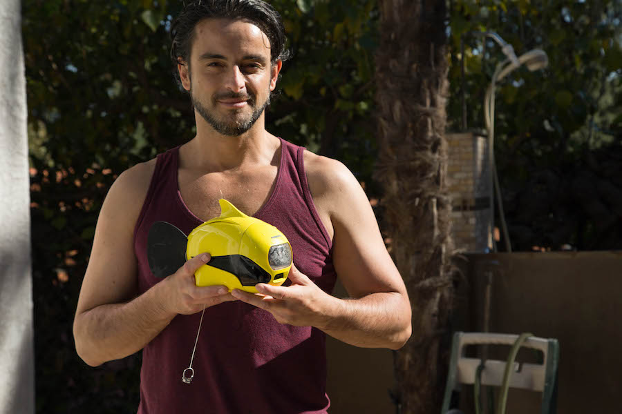 intelligence，photograph，video，bikini，Underwater UAV，