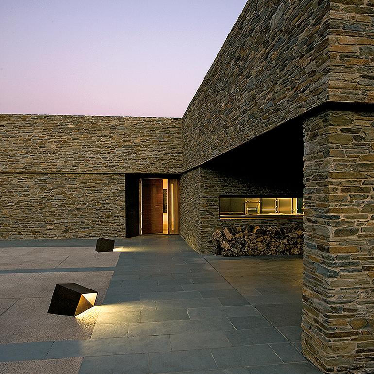 outdoor，Lamp design，warm，beautiful，lighting，