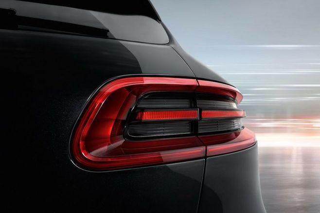 Tail light，vehicle，Automobile design，Tail lamp design，