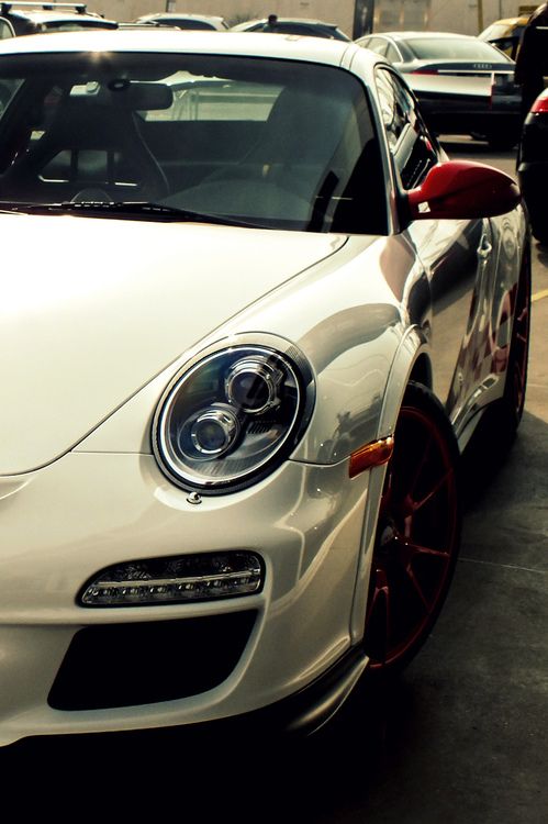 Tail light，vehicle，Automobile design，Tail lamp design，