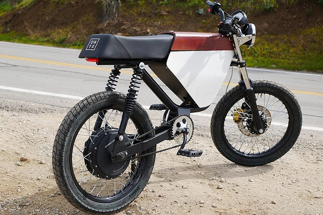motorcycle，Electric，light，Retro，