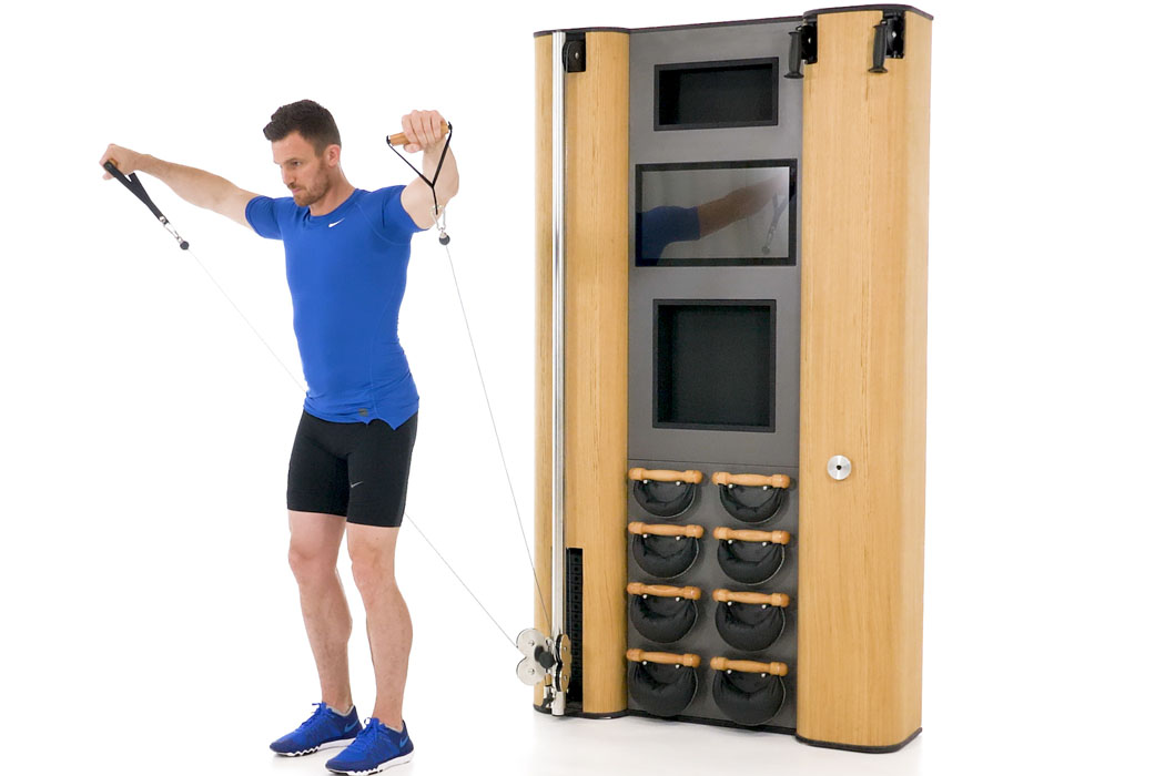 Bodybuilding，indoor，aggregate，