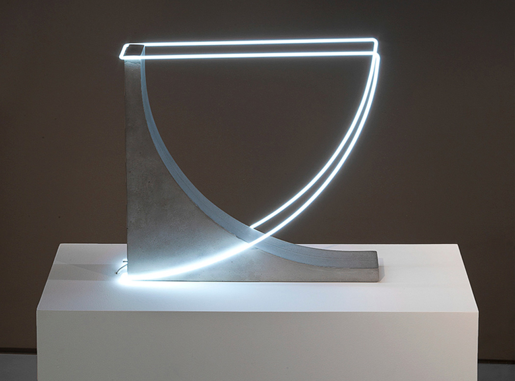 lamp，The neon lights，concrete，Sculpture，