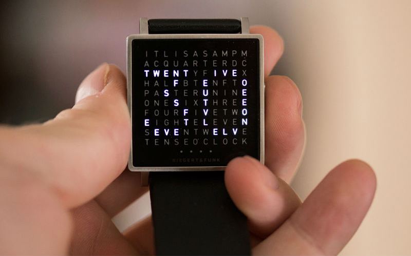 originality，qlocktwo，Wrist watch，110 letters display time，