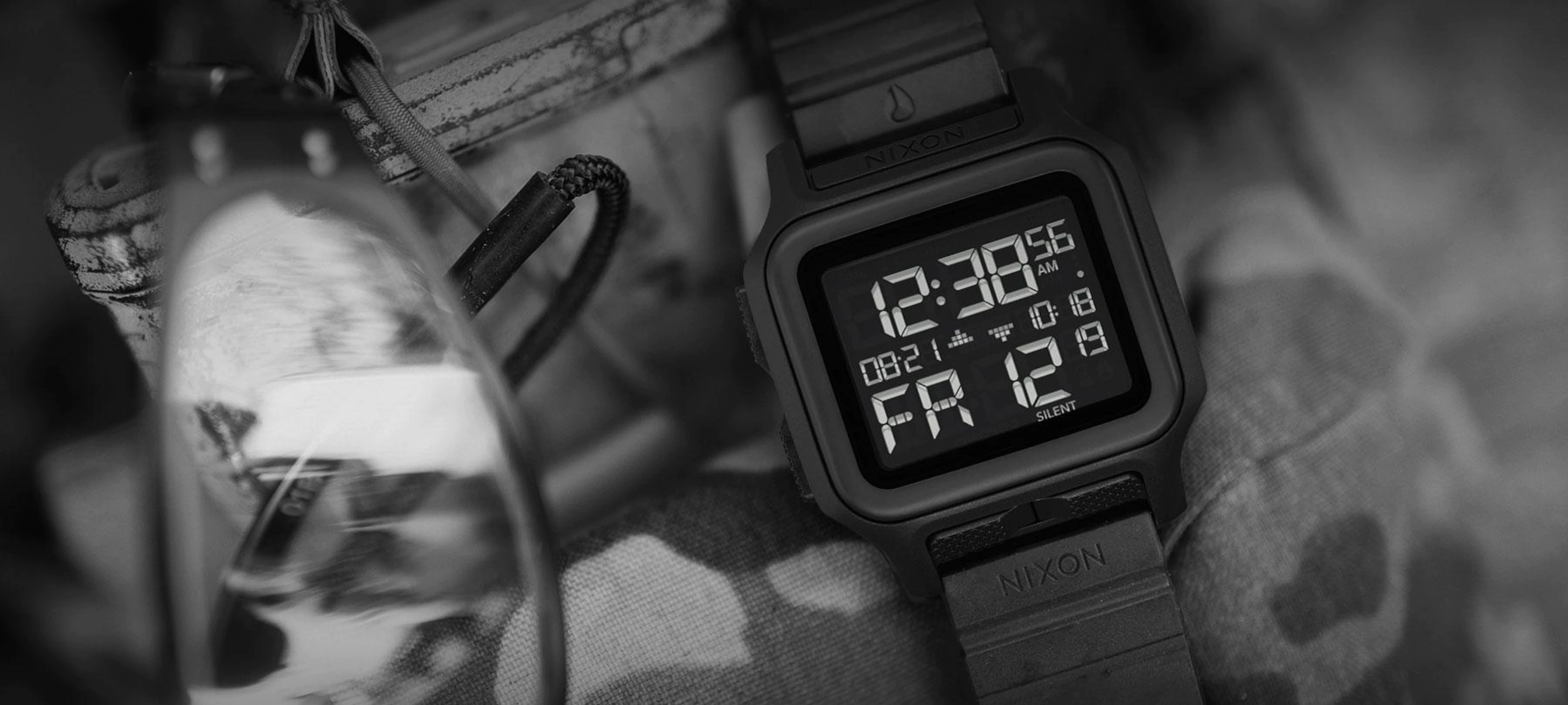 surface，outdoors，multi-function，Wearable ，