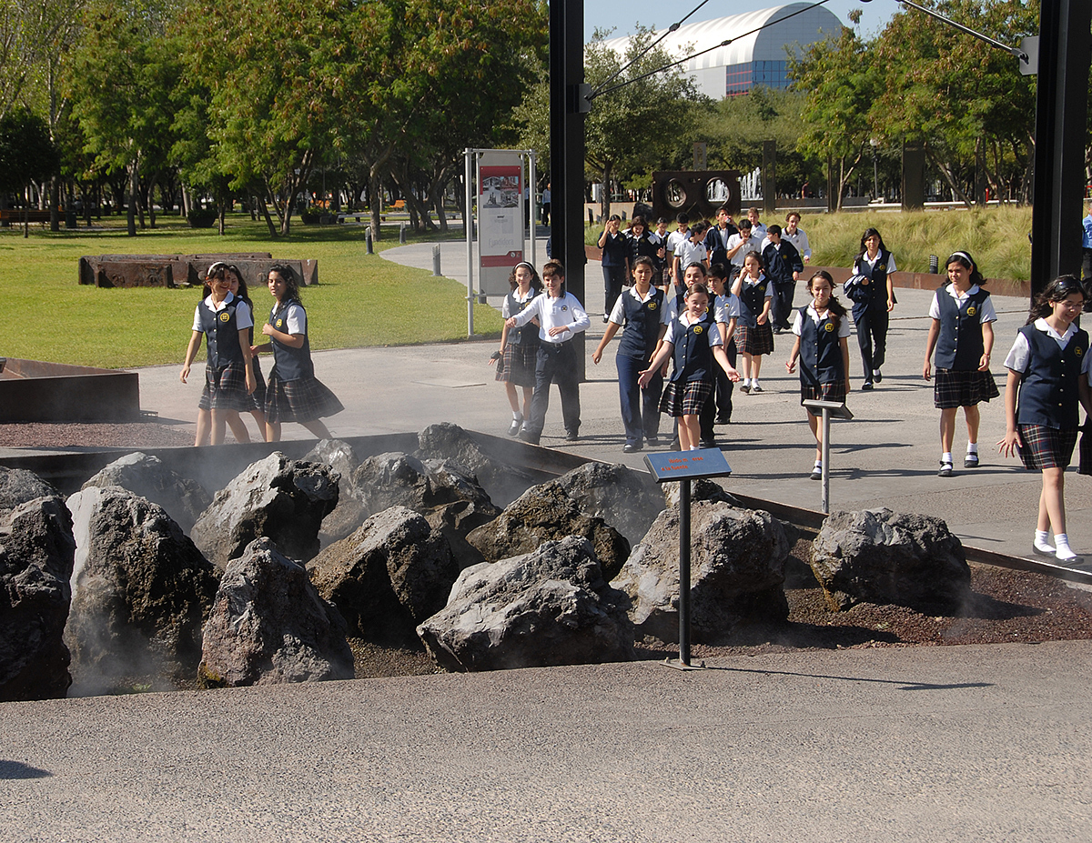 Transformation of old factories，Mexican steel Museum，Landscape design，