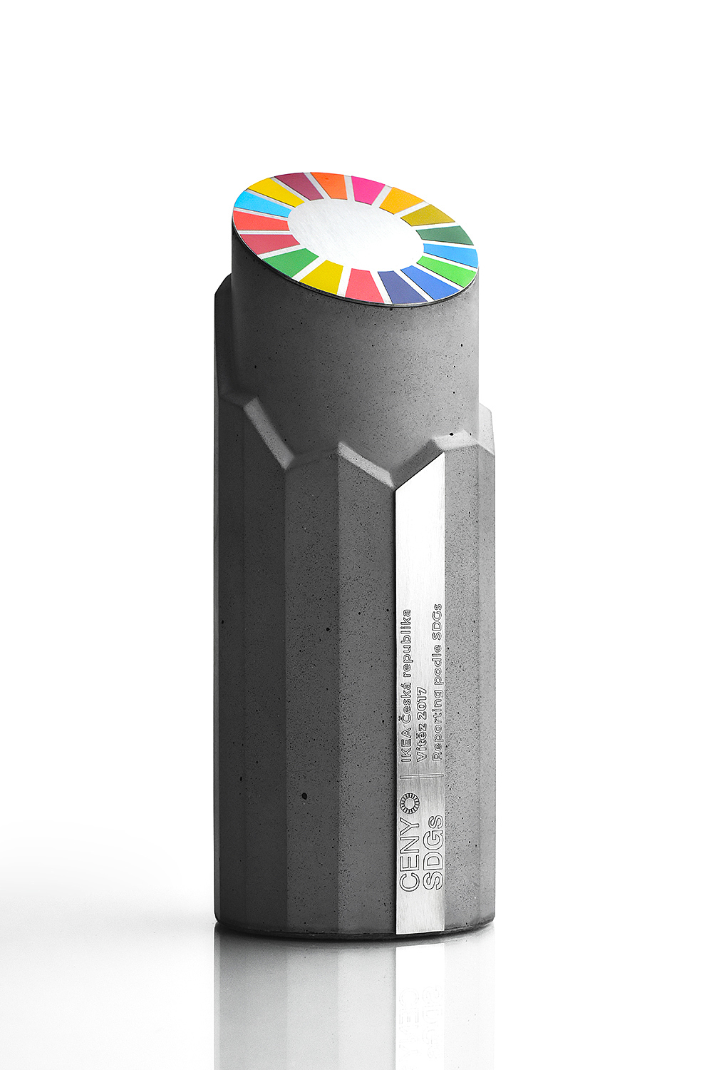 Trophy design，New York International Cultural Exchange Center，sustainable development，