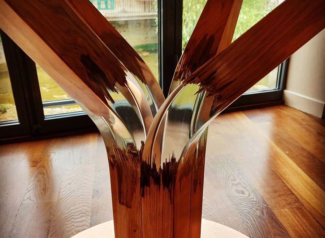 Table，chair，cabinet，wooden ，