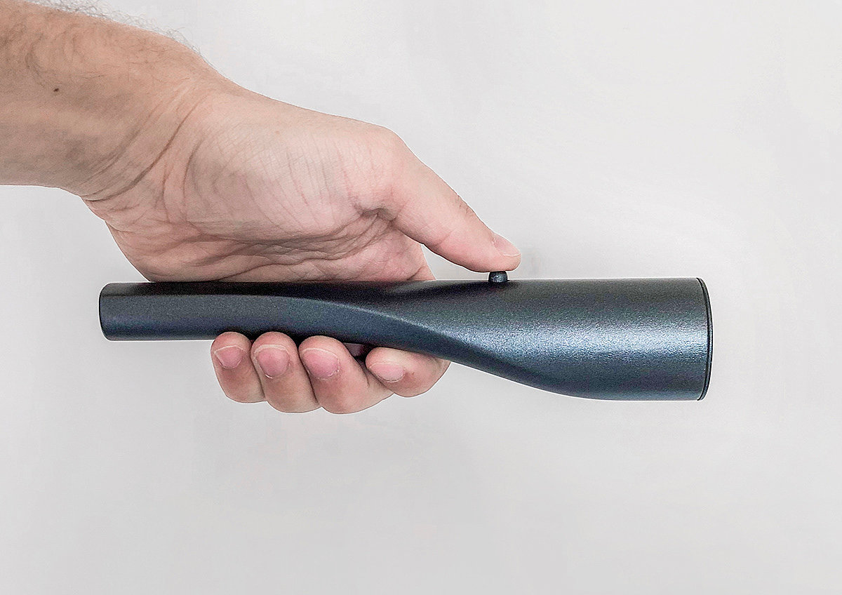 Flashlight，lighting，Simplicity，Interesting，