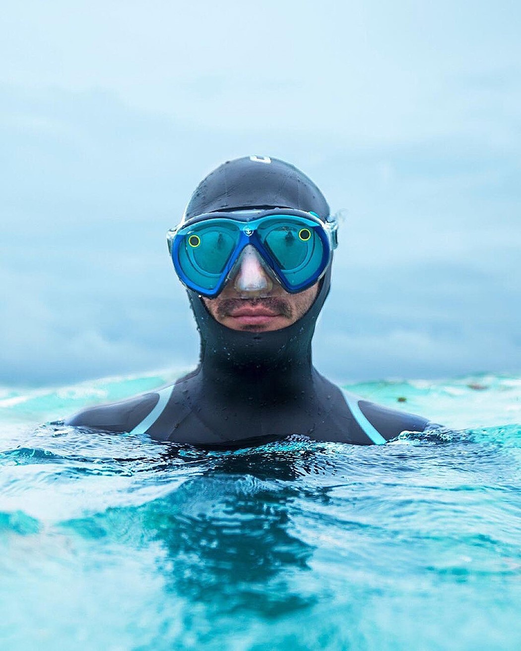 Royal Caribbean ，Smart glasses，snapchat，Short video，Camera，