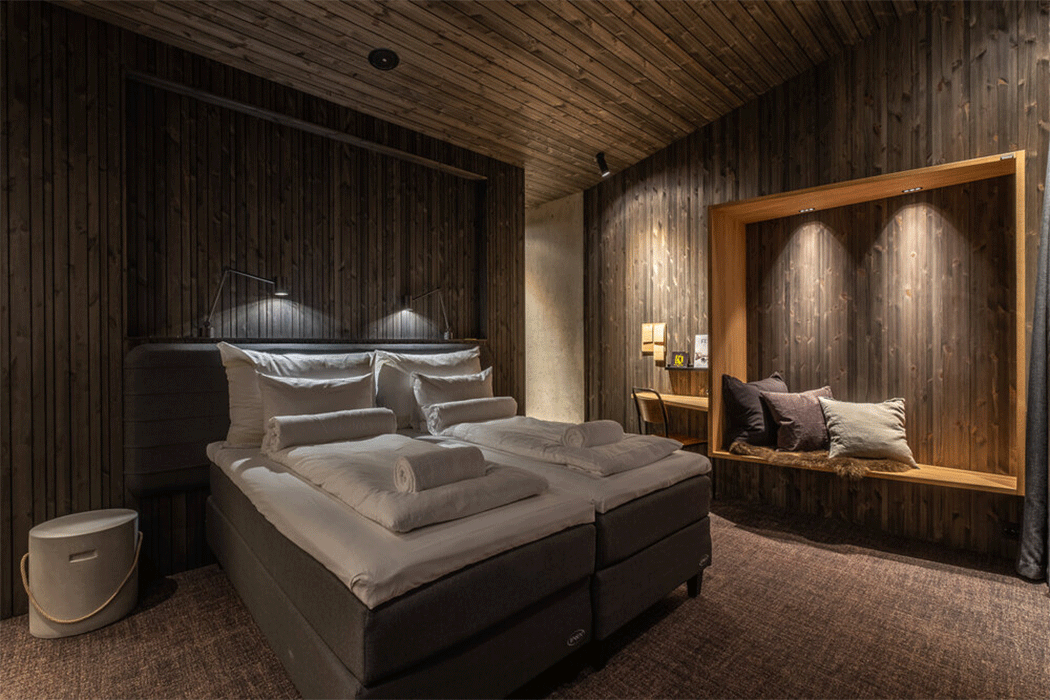 Green Advisers，hotel，Sakshaug family，