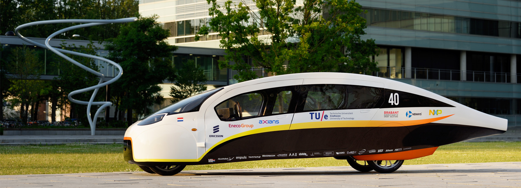 solar energy，space，family，Travel，facilitate，traffic，