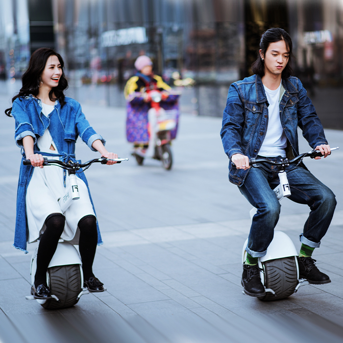 Electric vehicle, unicycle, balance vehicle, motorcycle，