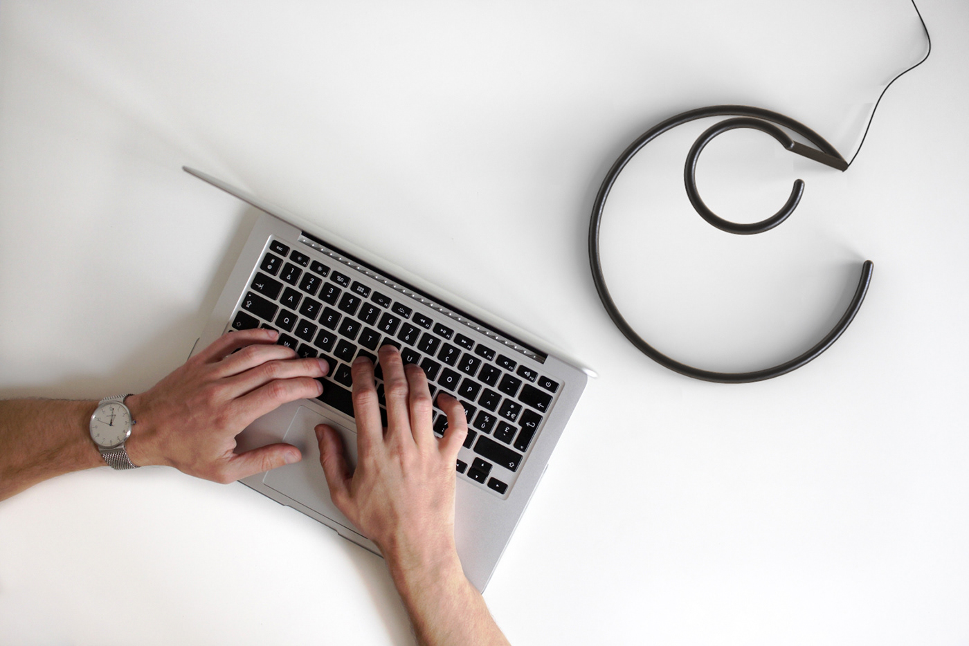 Circle，Desk lamp，Simplicity，Receive，desk，