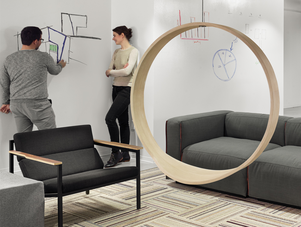 chair，swing，Minimalist，woodiness，Home Furnishing，