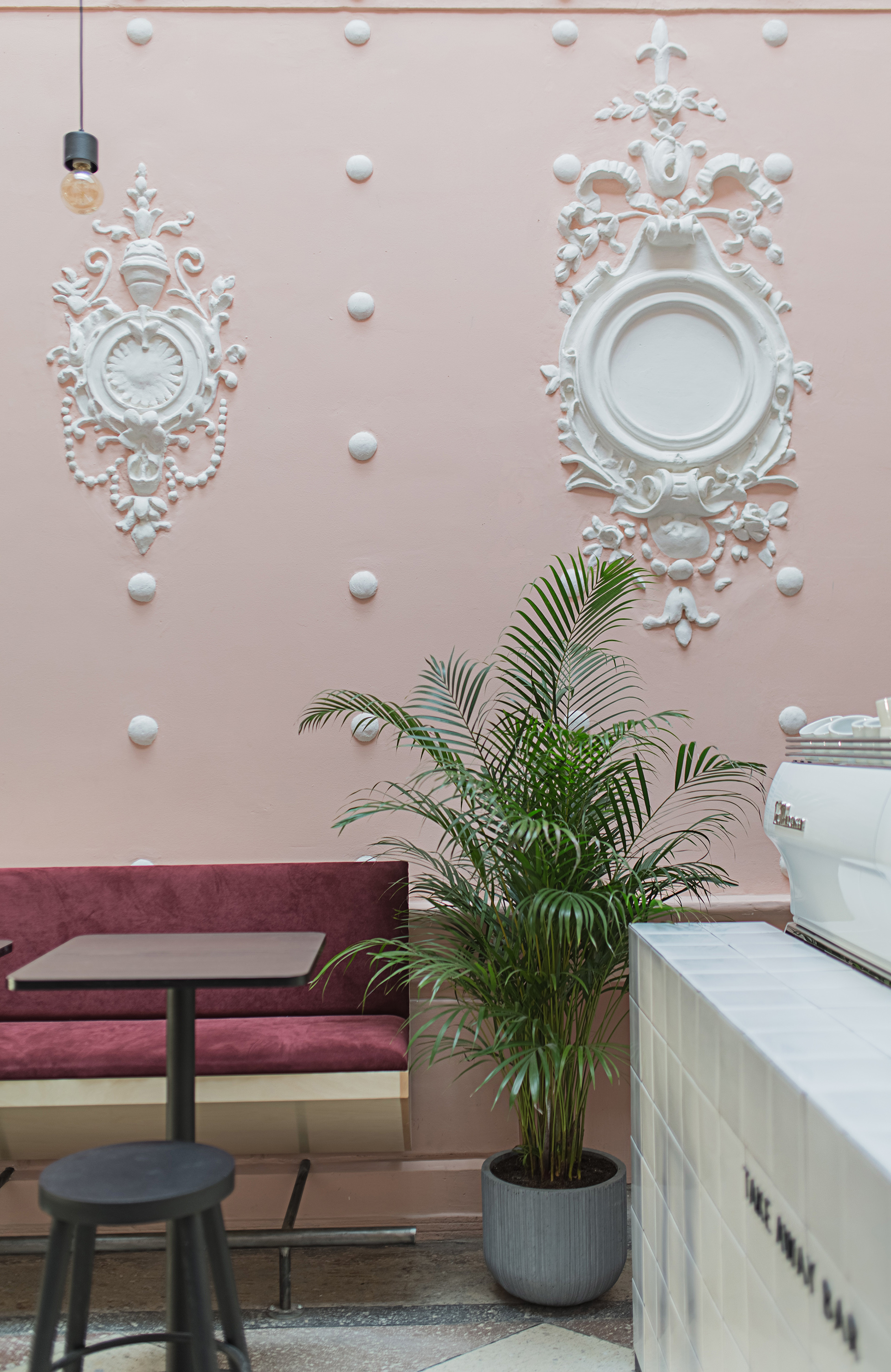 Pink，Minority，Architecture，