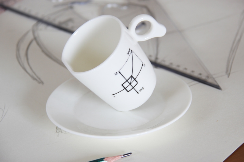 originality，glass，Design，Minority，