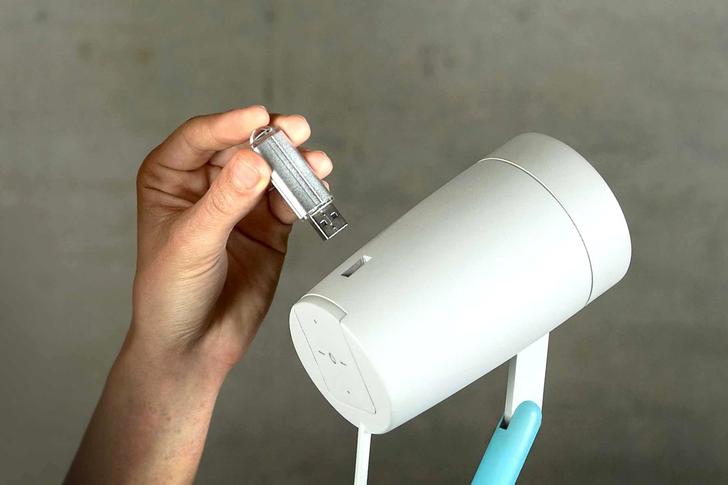 Projector，Office Supplies，light，science and technology，office，