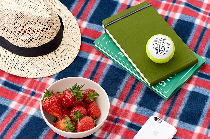 Magnetic connection，speaker，portable，