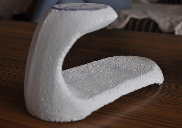 Cooking device，a kitchen stove，household，