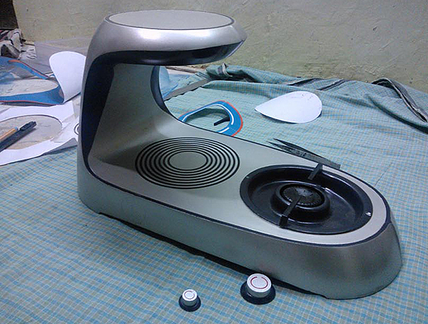 Cooking device，a kitchen stove，household，