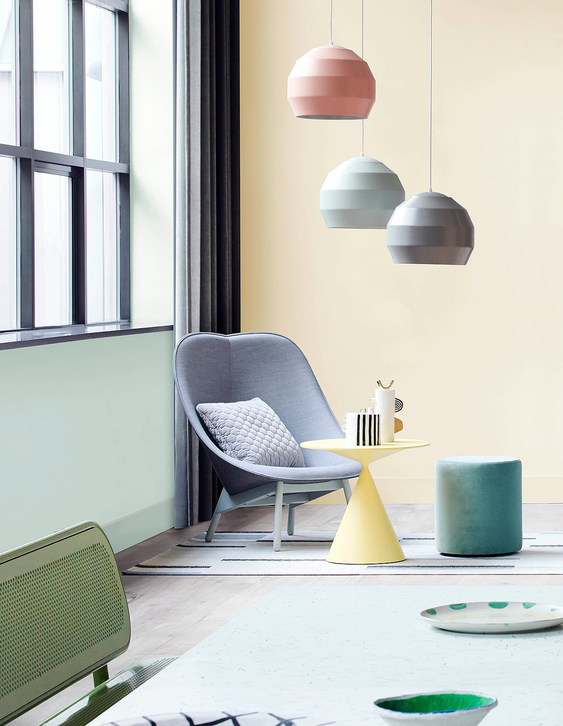 lamps and lanterns，a chandelier，furniture，Pitch，