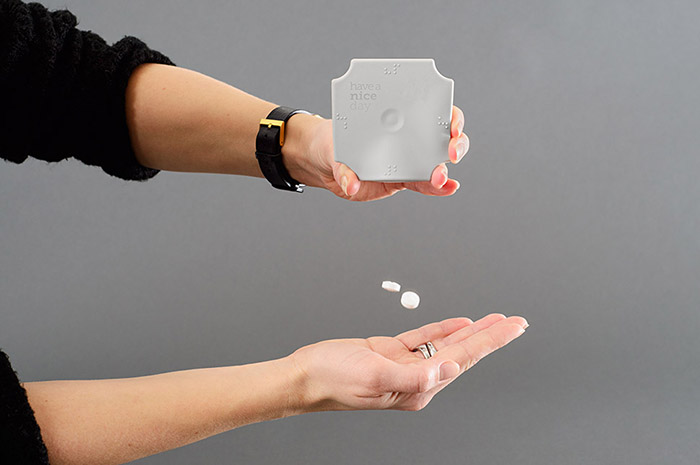 Medicine box，portable，user friendly design，Appearance design，