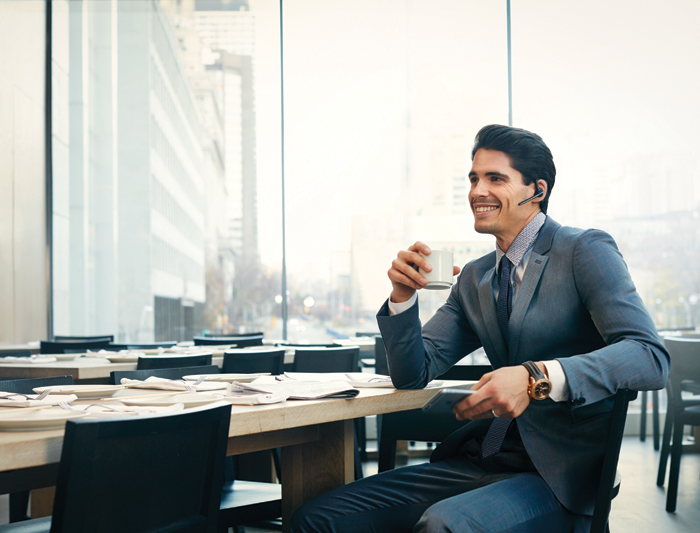 dialogue，voyager，headset，