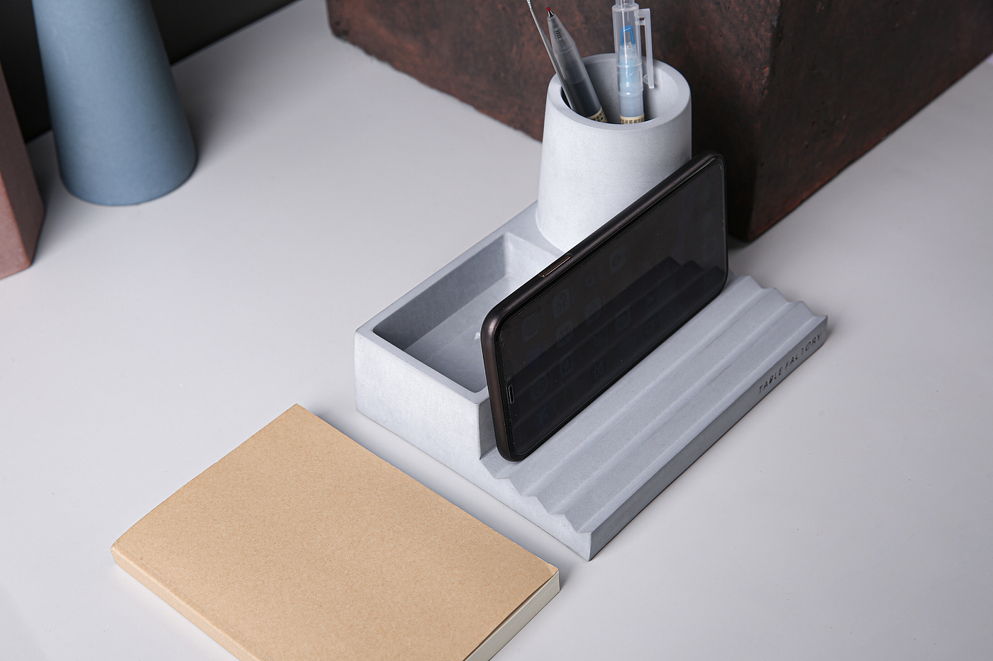 INSTIM，product design，Desktop storage，industrial design，Creative life，Design Award，