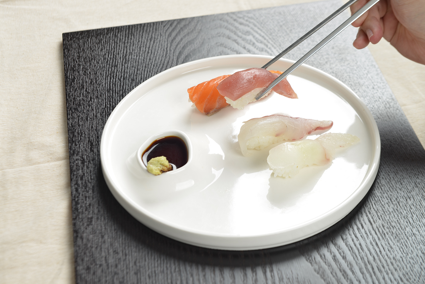 tableware，moon，plate，ceramics，a plate，