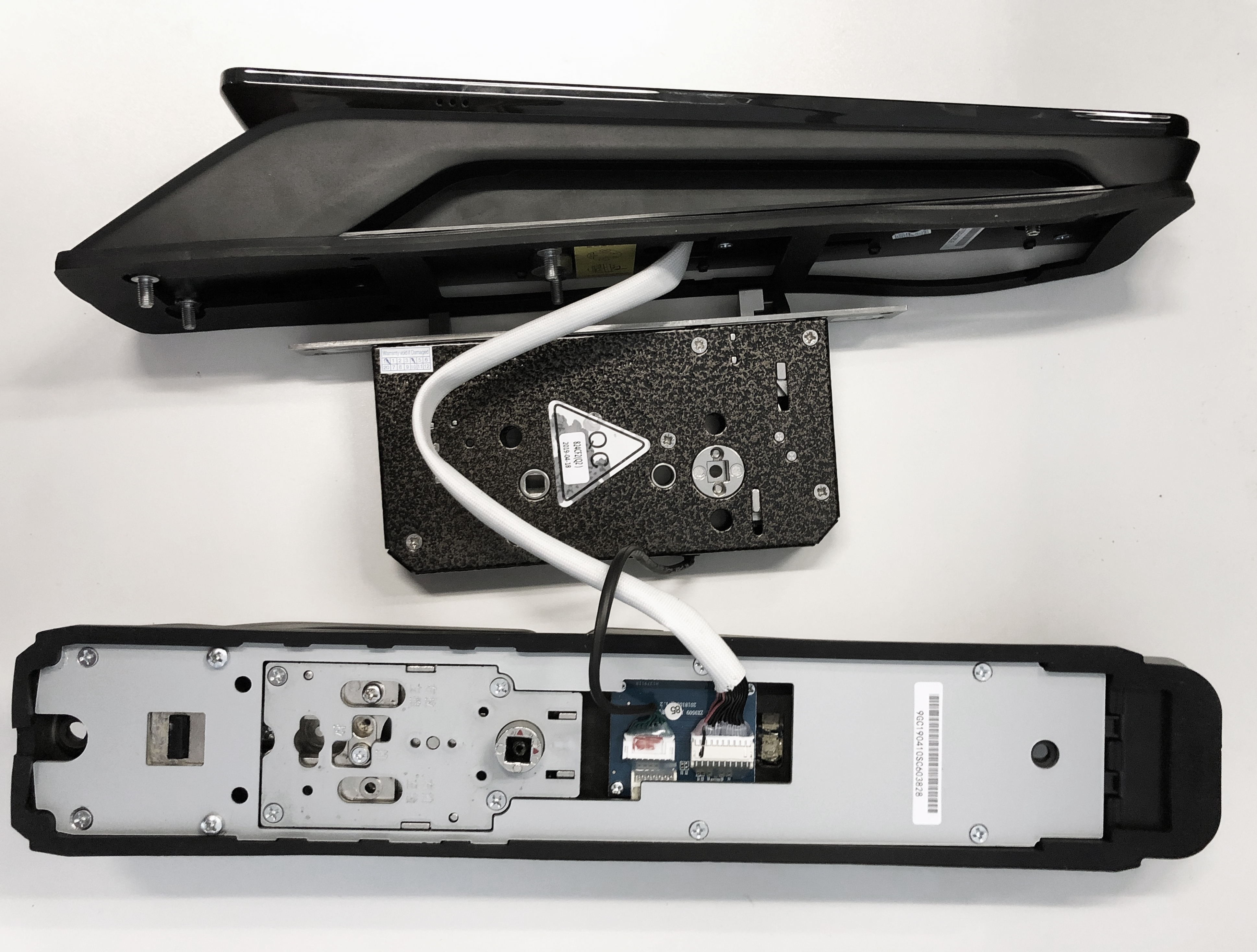 Intelligent door lock，Smart home，