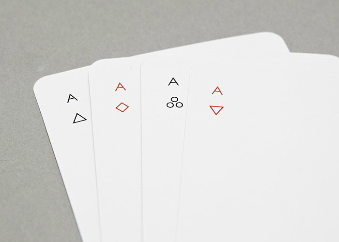 poker，Super simple，black and white，Appearance design，Geometric wind，