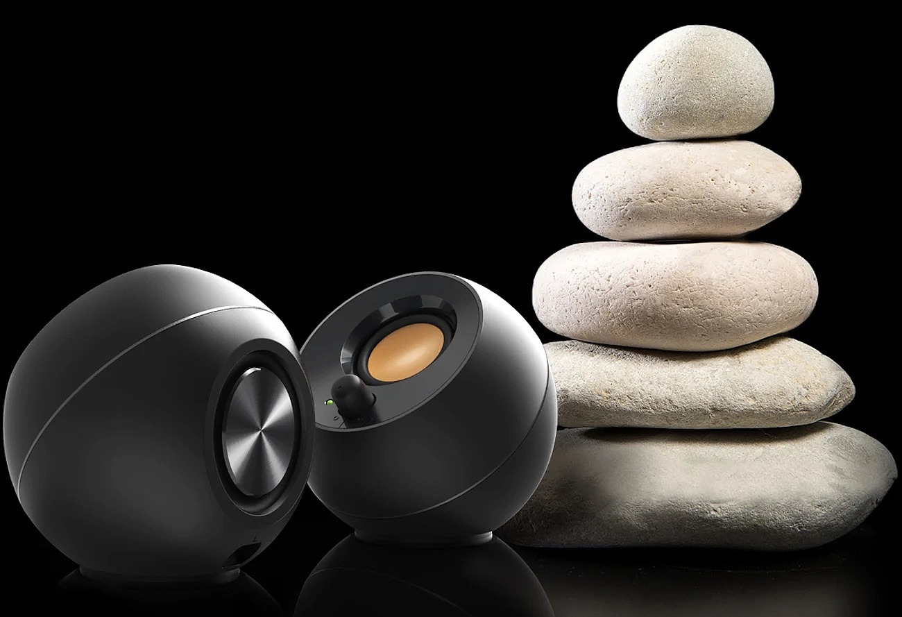 Desktop speaker，Creative Pebble，spherical，usb，