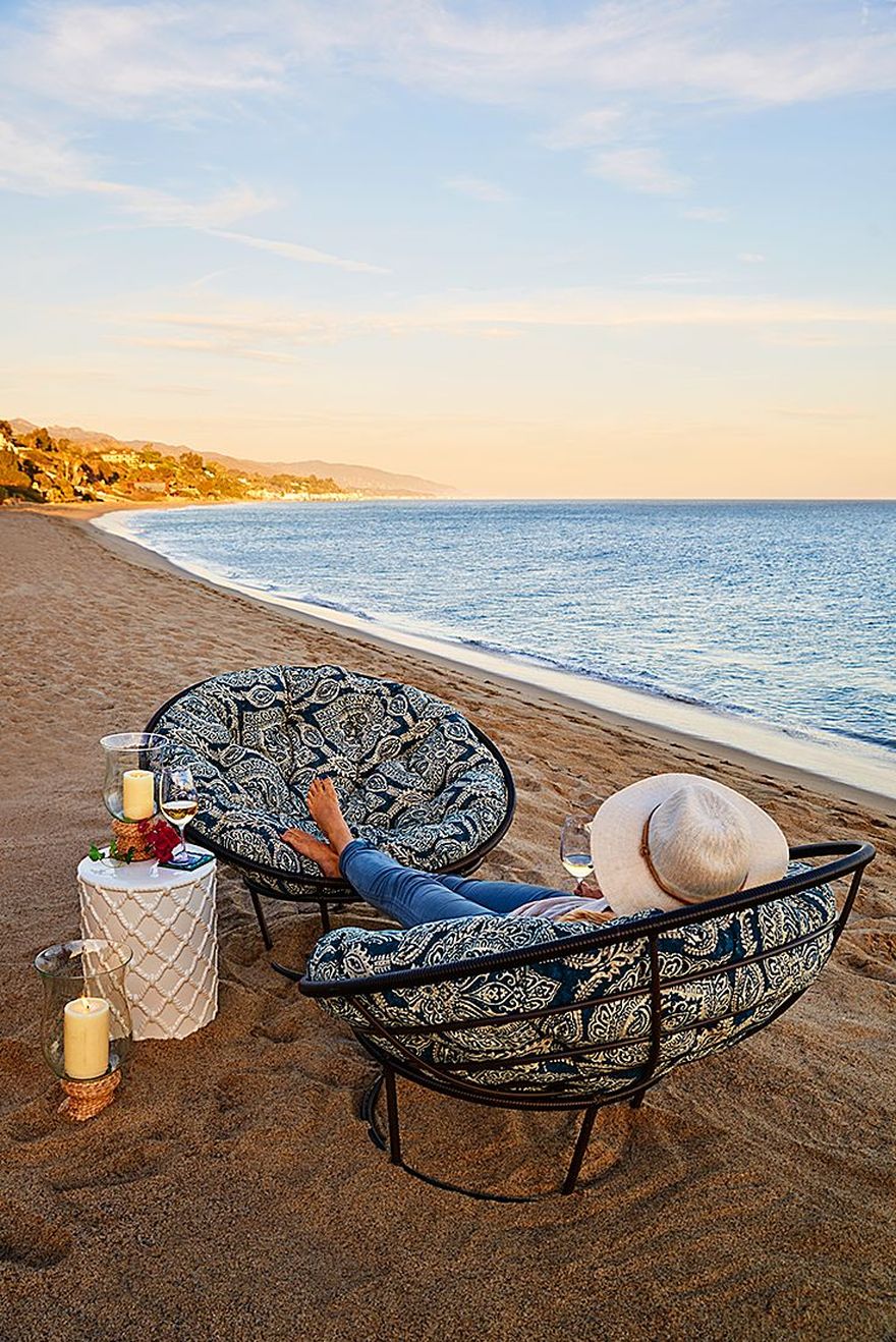 indoor，outdoors，comfortable，chair，