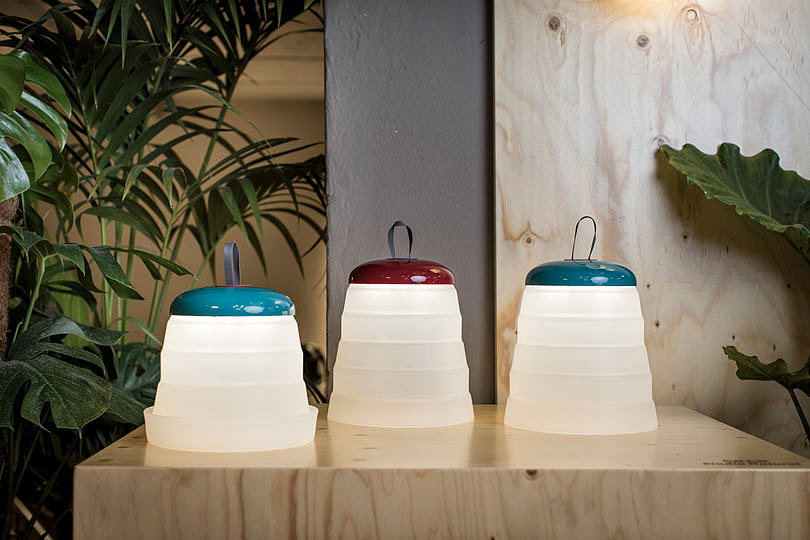 lighting，lamp，outdoors，wireless，