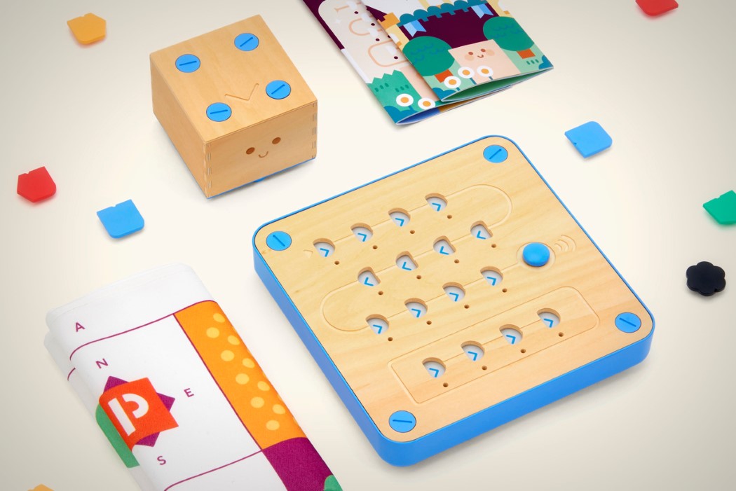 industrial design，Supernatural powers，Building blocks，code，