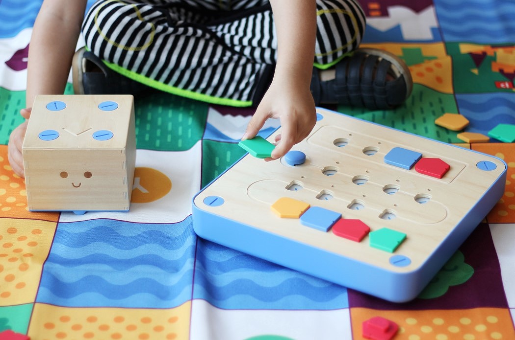 industrial design，Supernatural powers，Building blocks，code，