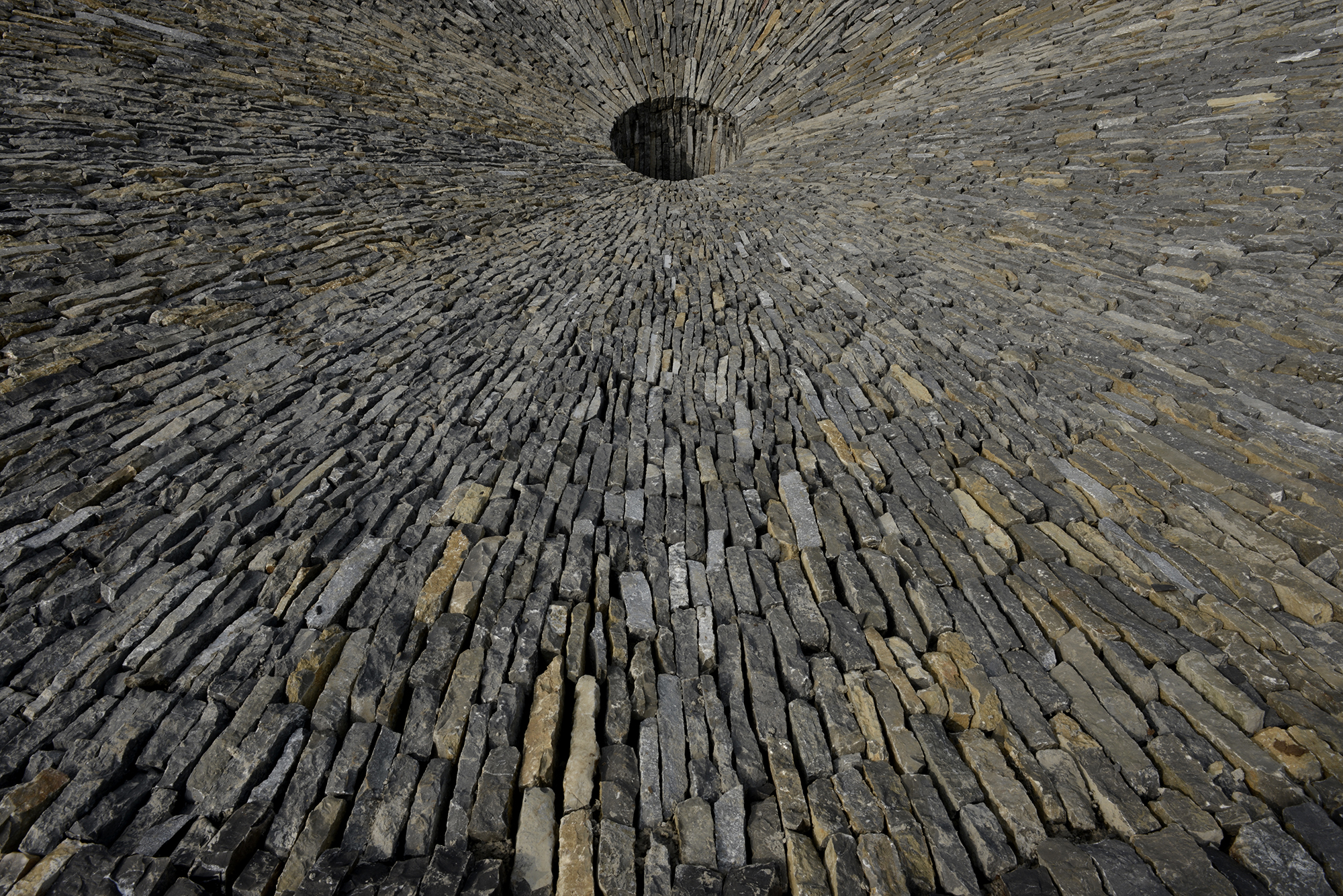 Public art ，Hu quanchun，Non B space，Space art，Public installations，