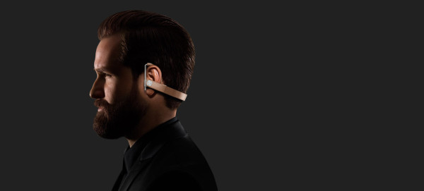 Wireless headset，Leather goods，Bluetooth headset，