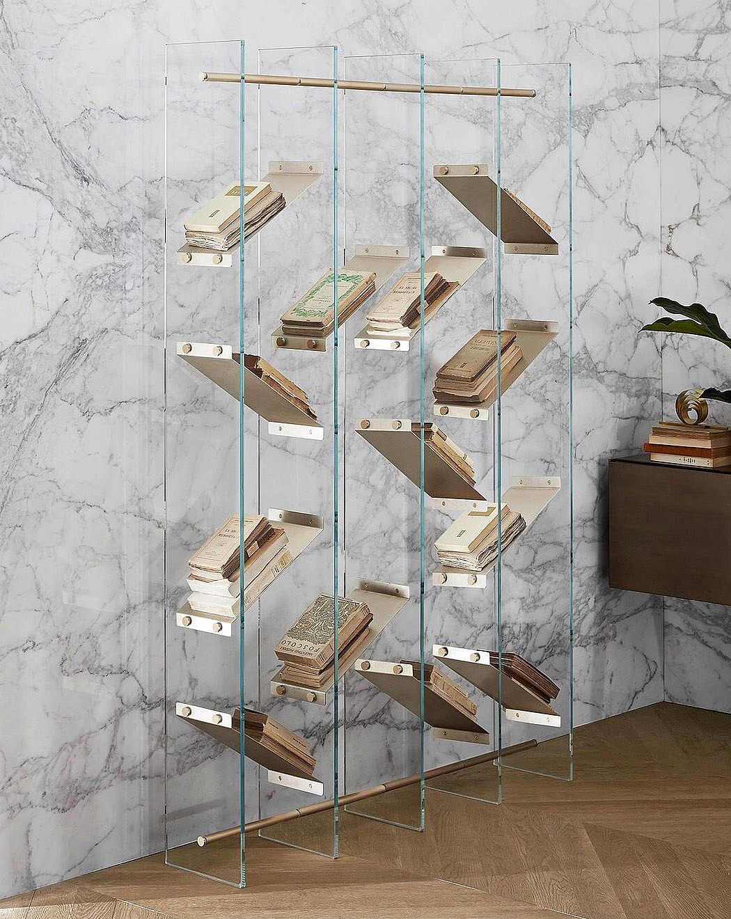 bookshelf，Locations，Rearrange，steel，wooden ，