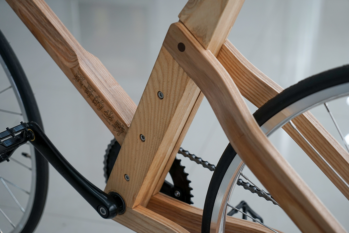 carpentry，manual，Bicycle，vehicle，Solid wood products，woodwork，