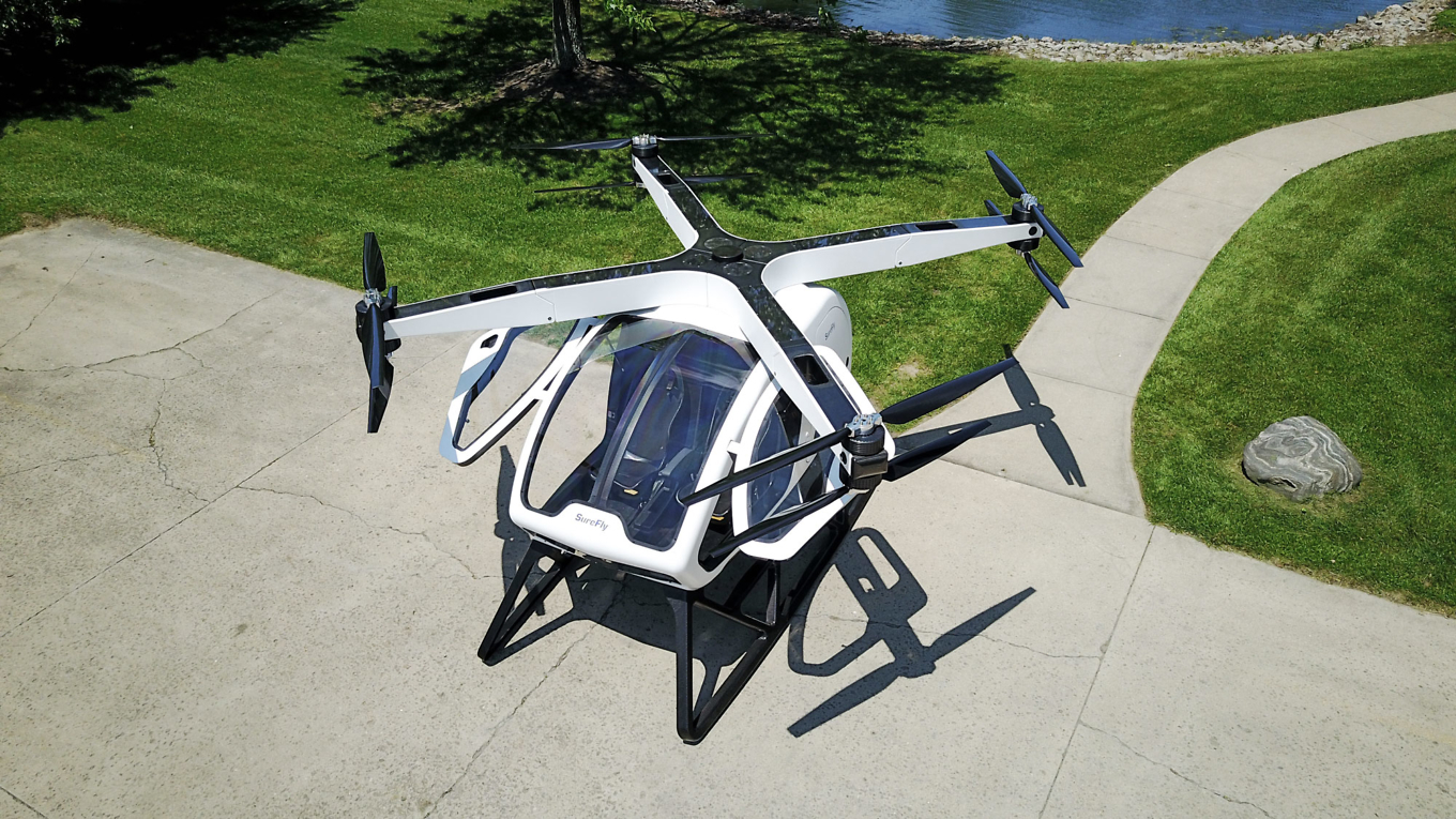 Private aircraft，Driverless，Folding wing，